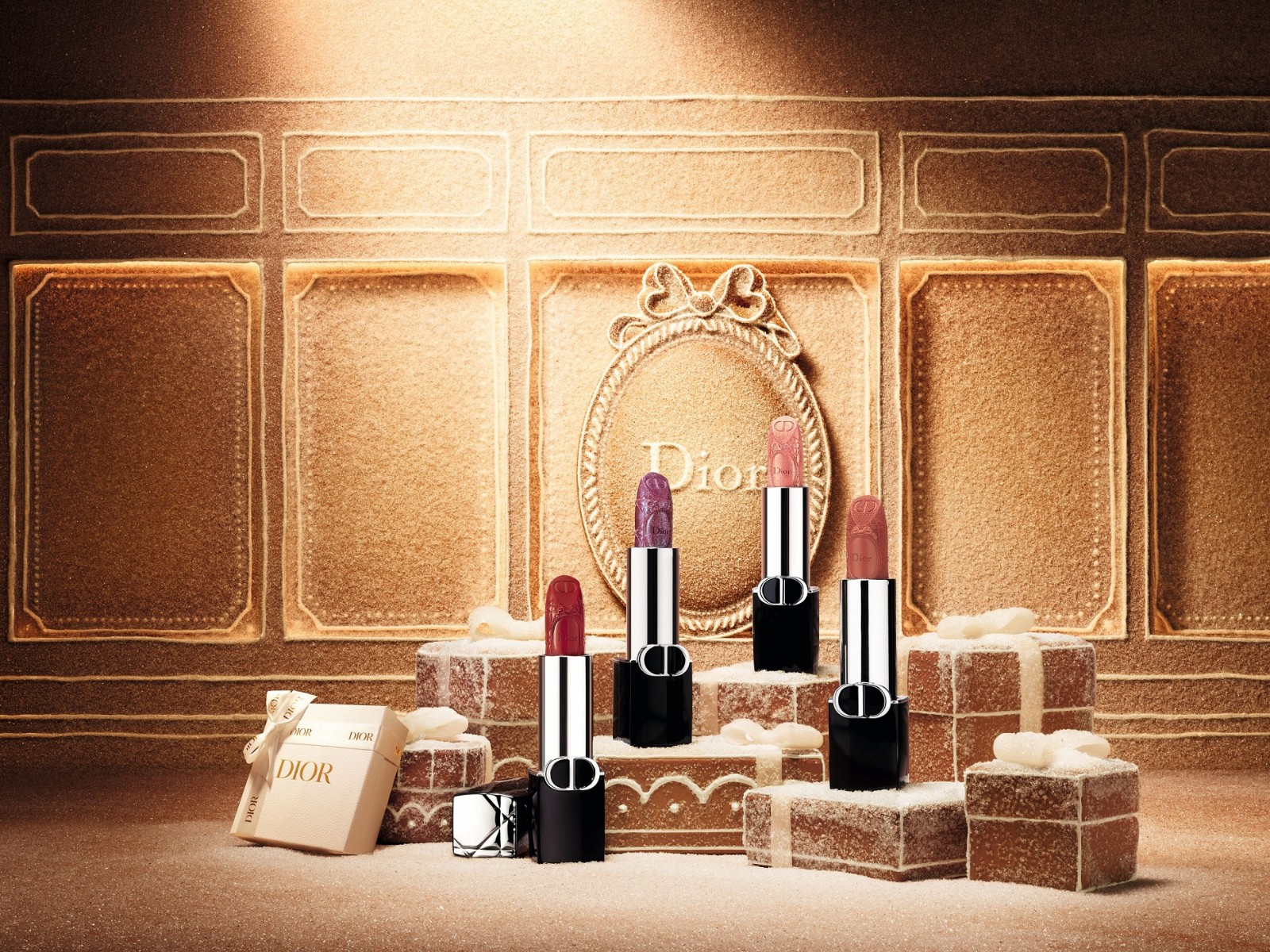 1XMAS 26 D37J QUATUOR ROUGE DIOR_SW_F39(1).jpg